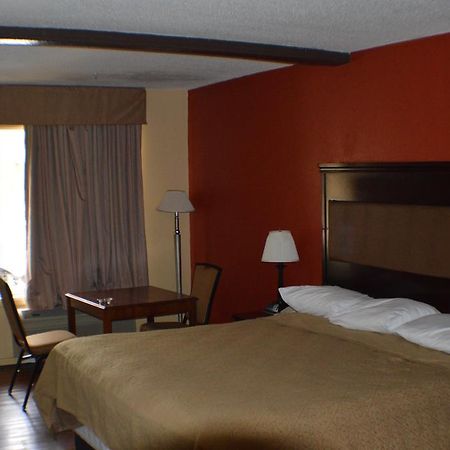 Sun Down Lodge Locust Grove Extérieur photo